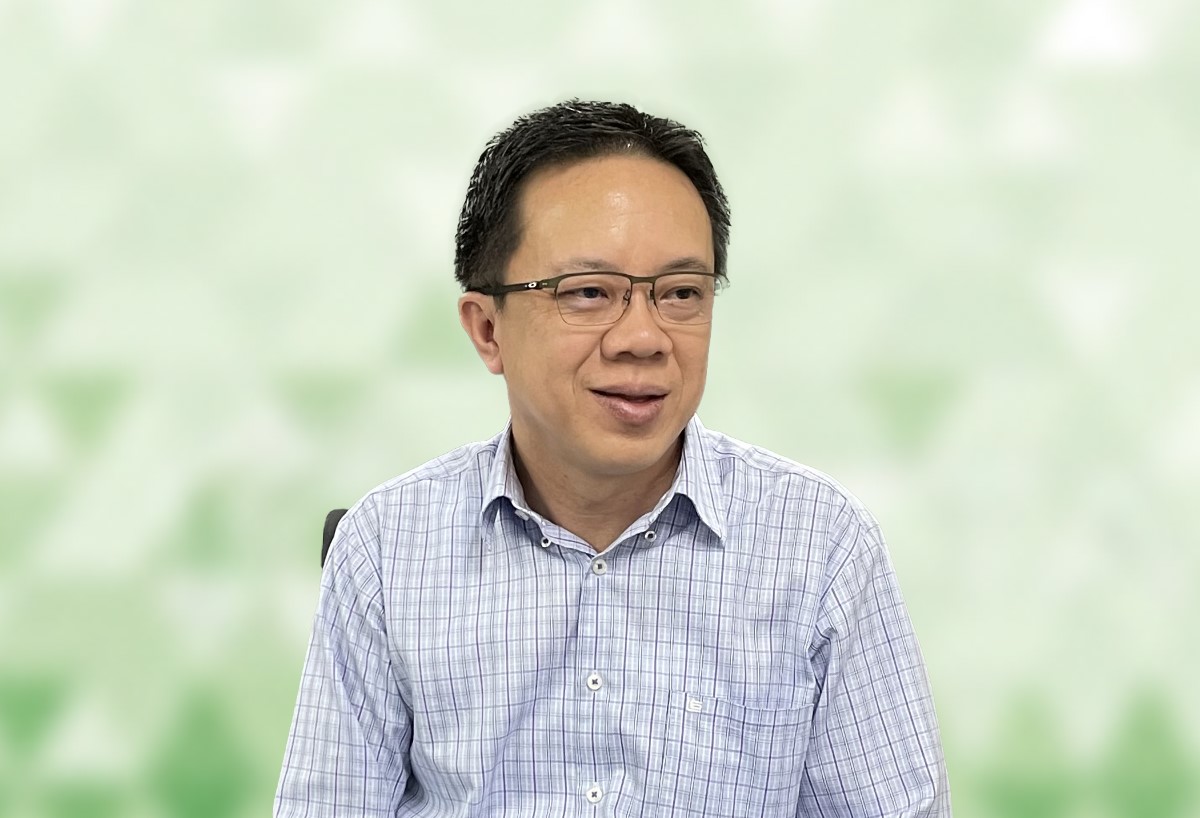 A photo of Hendra Gunawan Ng.